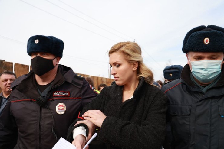 алексей навальный, задержания, анастасия васильева