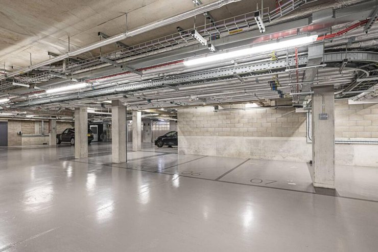 Principal Tower  парковка