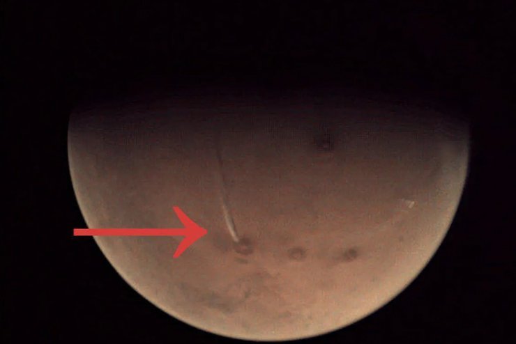 хмари на марсі, вулкани на марсі, Марс, знахідки на марсі, дослідження марсу, артефакти на марсі, незвичайні фотографії з марсу