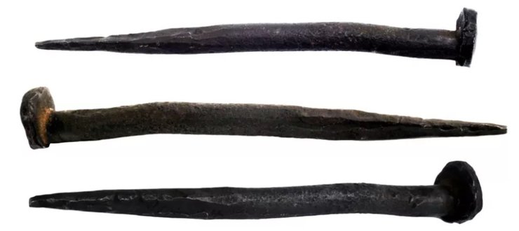 цвяхи, хто винайшов цвяхи, коли з'явилися цвяхи, історія цвяха, історія речей, історія винаходів,наукові відкриття, винаходи