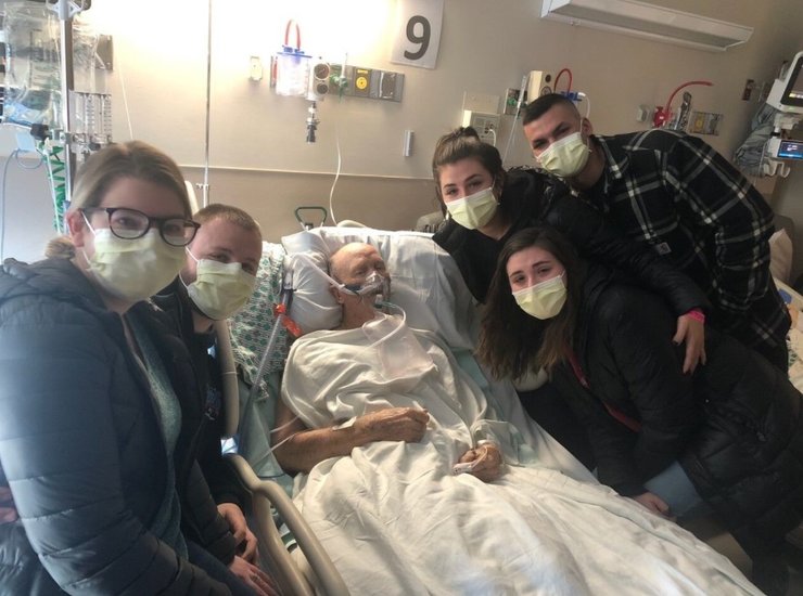 Лоис и Пи Джей Коннор, коронавирус