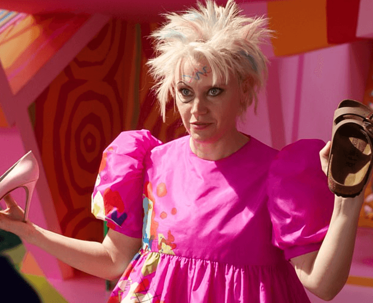 Дивна Барбі