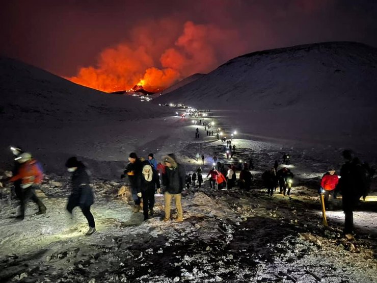 Ісландія, виверження вулкана Фаградальсфьядль