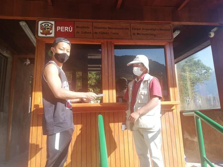 джесси такаяма