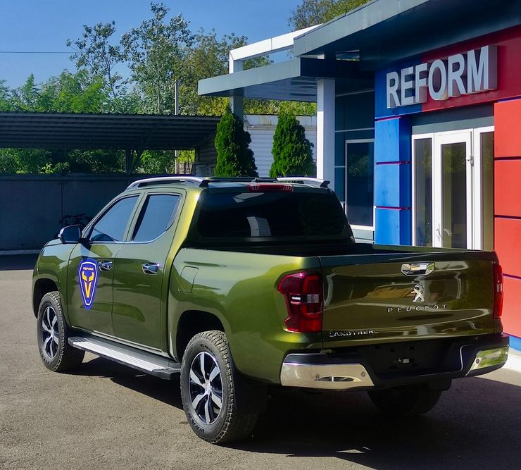 пікап пежо ландтрек, Peugeot Landtrek, пікап Peugeot, новий Peugeot Landtrek, броньоване авто