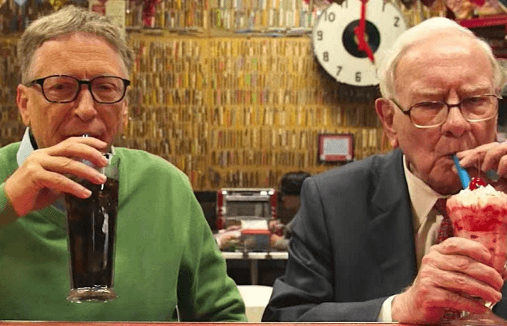 Білл Гейтс і Воррен Баффет, бізнесмени, мільярдери, старі друзі,