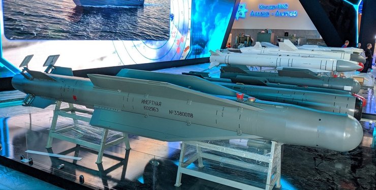 Керована бомба