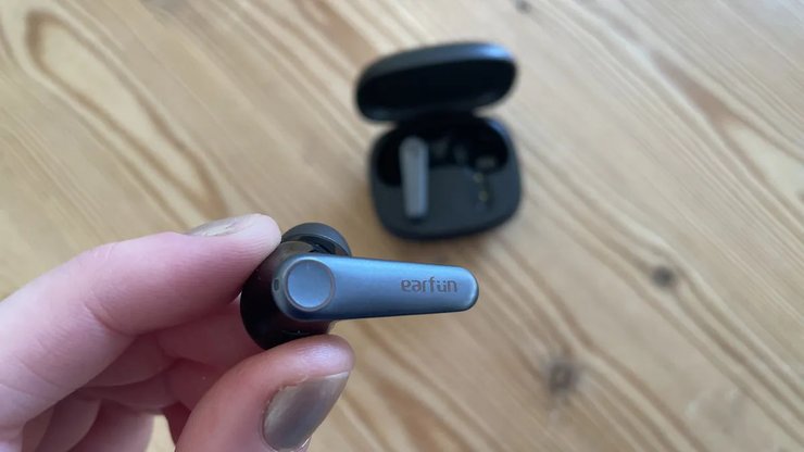 Наушник EarFun Air Pro 3