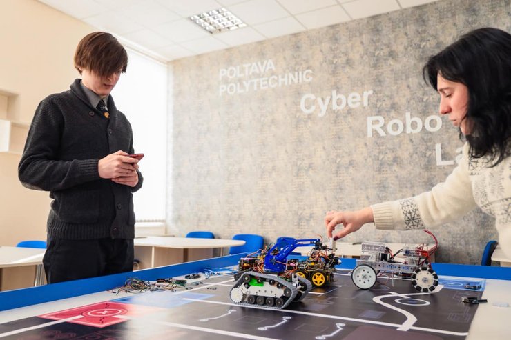 Робот Алексея Михайличенко