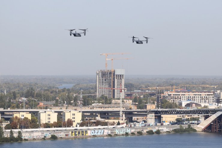 Американские конвертопланы над Киевом