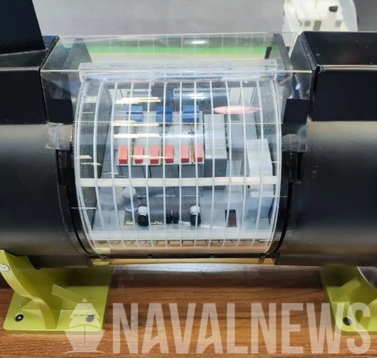 модель подлодки Fateh