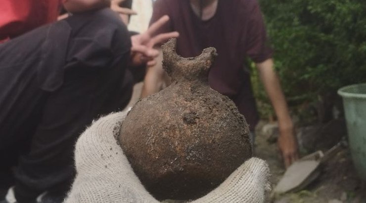 знахідка під час розкопок замку