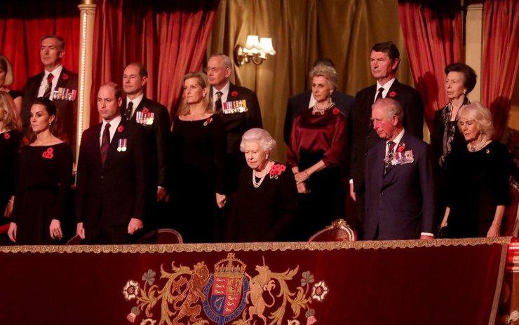 королева, меган маркл, кейт миддлтон