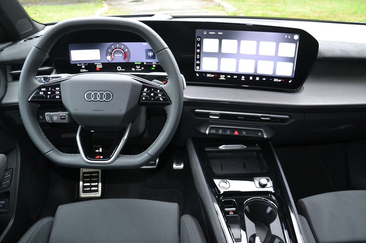 салон Audi Q3
