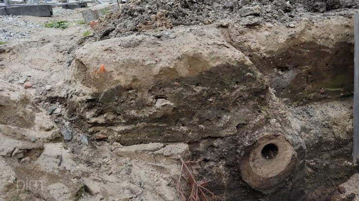 бревна, дыра, фото