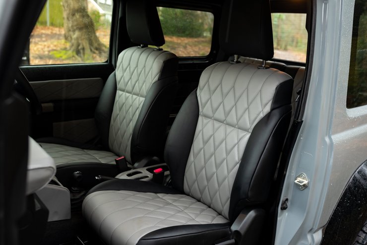 салон Suzuki Jimny, тюнинг Suzuki Jimny, пикап Suzuki Jimny, шестиколесный Suzuki Jimny, шестиколесный пикап, шестиколесный Suzuki Jimny