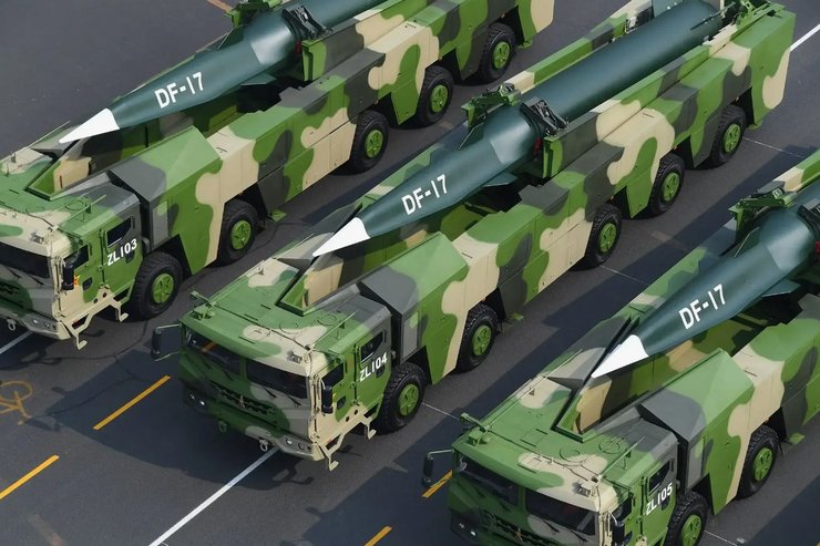 ракети DF-17