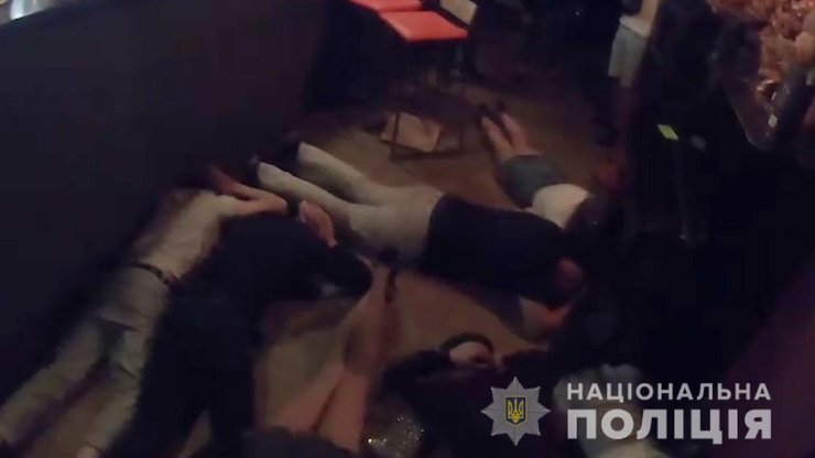 hit hookah bar затримання