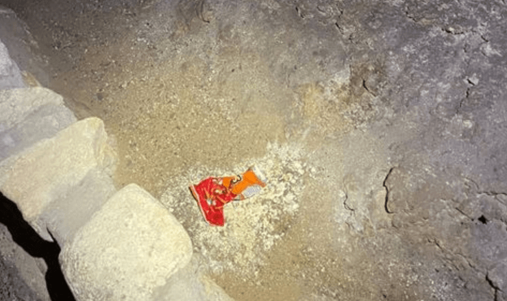 Карлсбадские пещеры в Нью-Мексико, пещера в США, пакет чипсов в пещере, среда жизни, запрещено приносить еду, экосистема заповедника