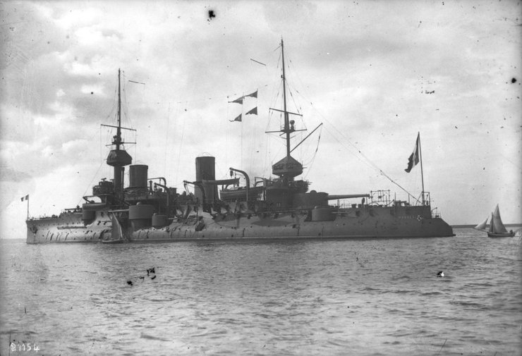 Корабель FS Bouvet