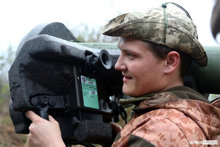 робота джавелінів