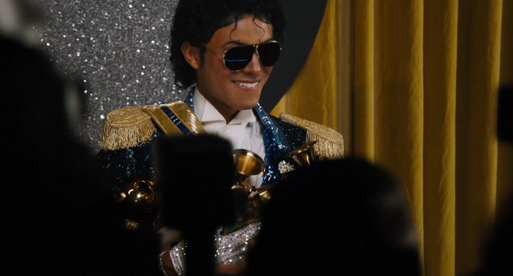 Рецензія на фільм "Майкл" про Майкла Джексона