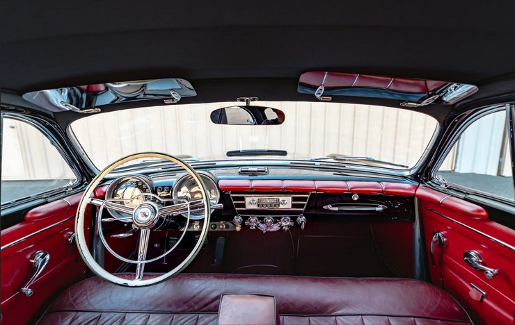 Салон Chrysler Special Салон Chrysler Special 1953 года