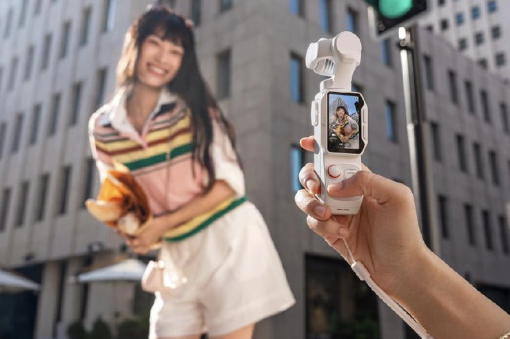 Камера Insta360 Luna Pro