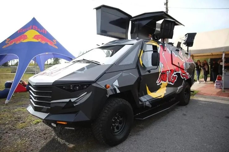 Red Bull Rockit, Red Bull LMX Taurus, Red Bull, LMX Taurus