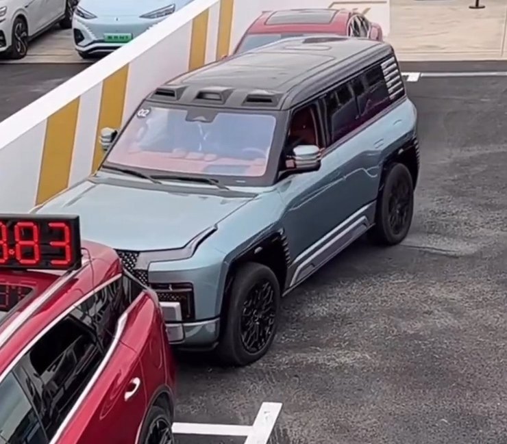 BYD u8, Новий BYD Yangwang U8, Новий BYD, BYD Yangwang U8, електромобіль BYD