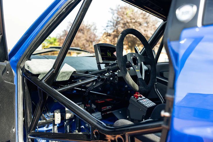 Automobili Amos Safarista