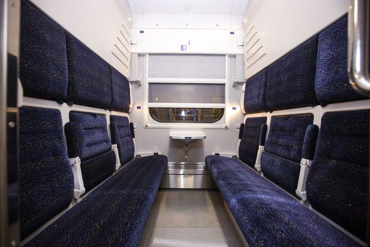 вагон-трансформер, укрзализныця, ремонт, сидячие места