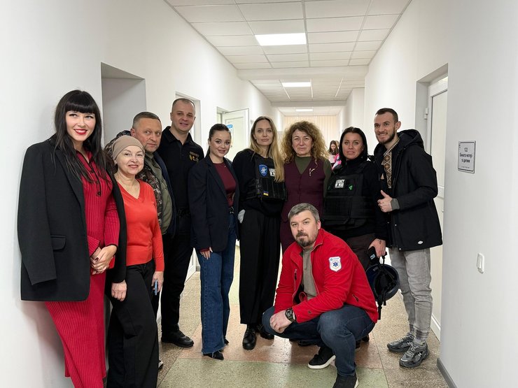 Анджеліна Джолі в Херсоні