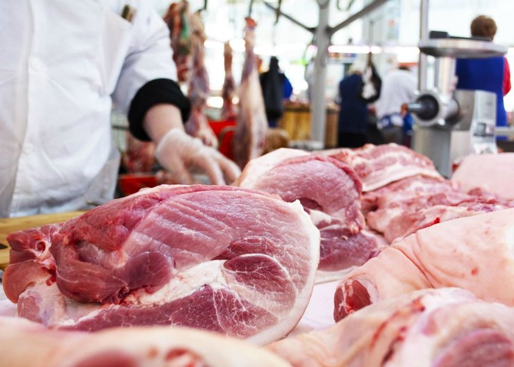 Свинина з початку розу подорожчала більше ніж на 20%, такі дані надав Держстат