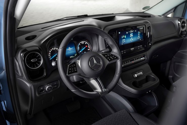 салон Mercedes Vito, Mercedes eVito, новый Mercedes eVito, электромобиль Mercedes, электромобиль Mercedes, Фургон Mercedes