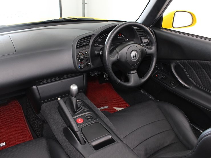 салон Honda S2000, Honda S2000 1999, капсула времени, спорткар Honda