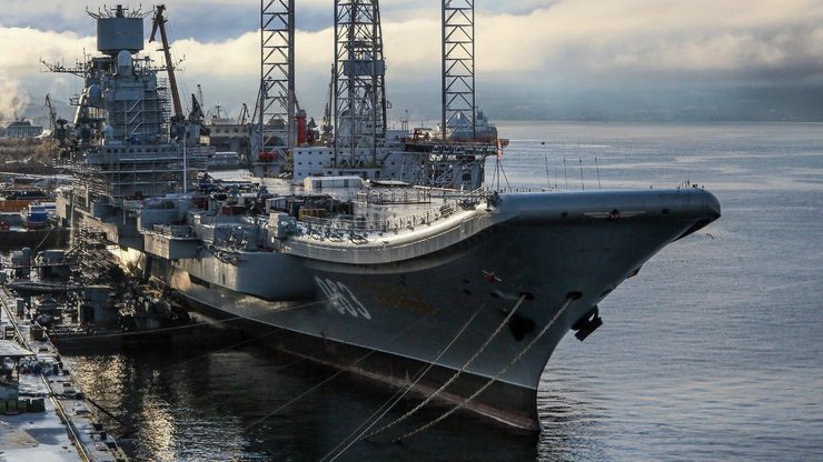 авіносець Адмірал Кузнєцов, Адмірал Кузнєцов, російський авіаносець