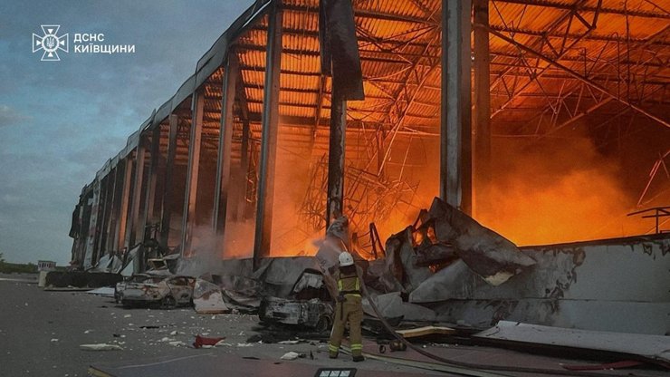 Наслідки удару ЗС РФ по Київській області
