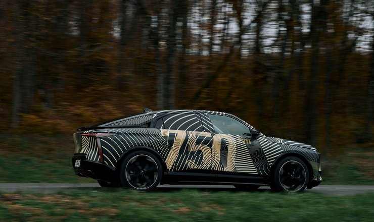 DS 8, електромобіль DS