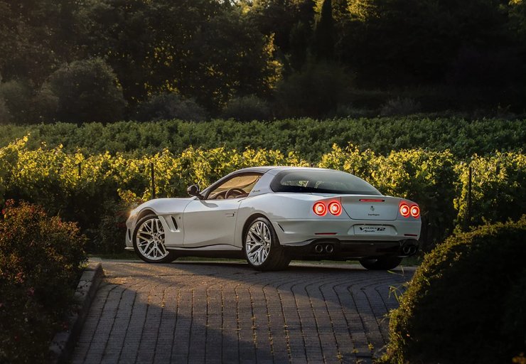 новый Ferrari 550 Maranello