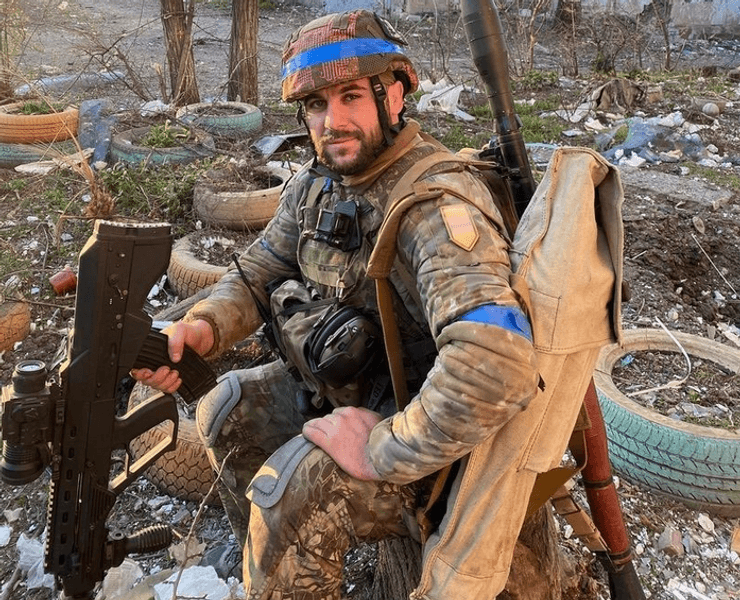 малюк в армії, автомат малюк, малюк переробка ак, модернізований ак, планка пікатінні, компонування bullpup, система bullpup, автомат bullpup