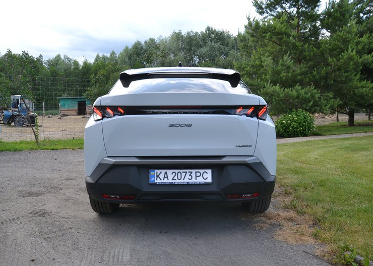 Новый пежо 3008 в Украине