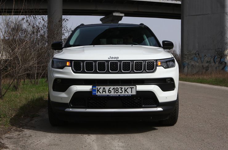 Jeep Compass 2024, Jeep Compass, новый Jeep Compass, кроссовер Jeep, гибрид Jeep Compass