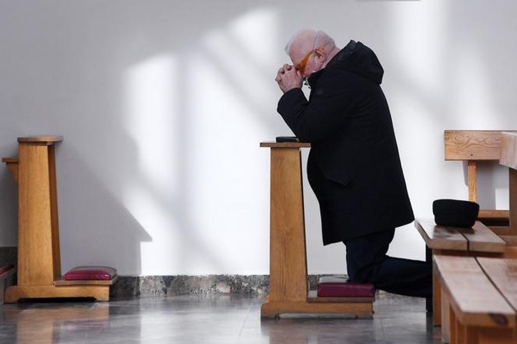 лех валенса, месса, госпитализация, операция на сердце, президент польши