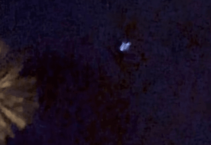 великі групи дронів пролетіли над США