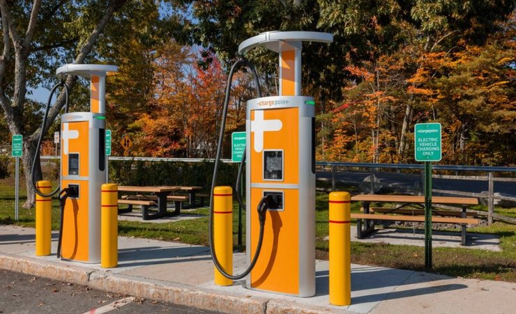 Зарядная станция для электромобилей Mercedes