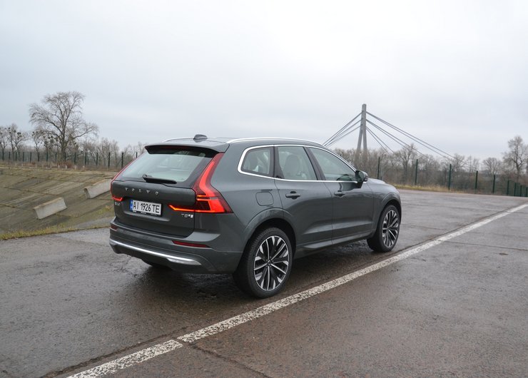 гібрид Volvo XC60