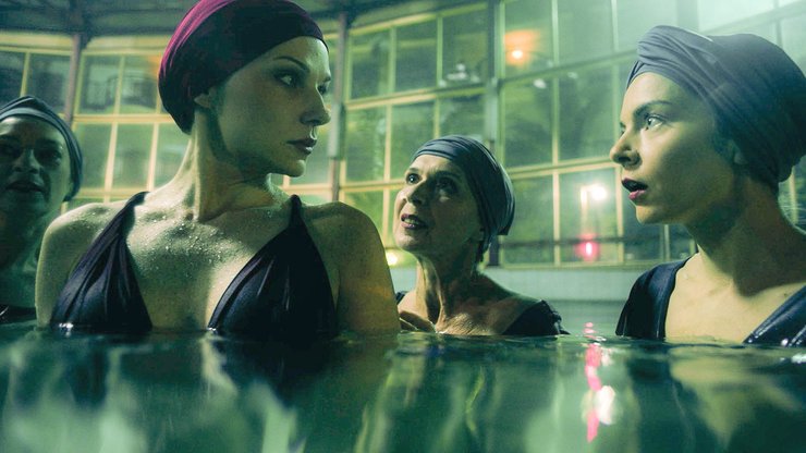 "Сторонній", детектив-горор — кадр з фільму