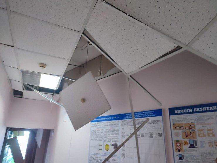 Студія 5 каналу під час обстрілу Києва зазнала руйнувань