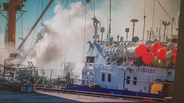 причал, таманго, пожар, киркинес, фото